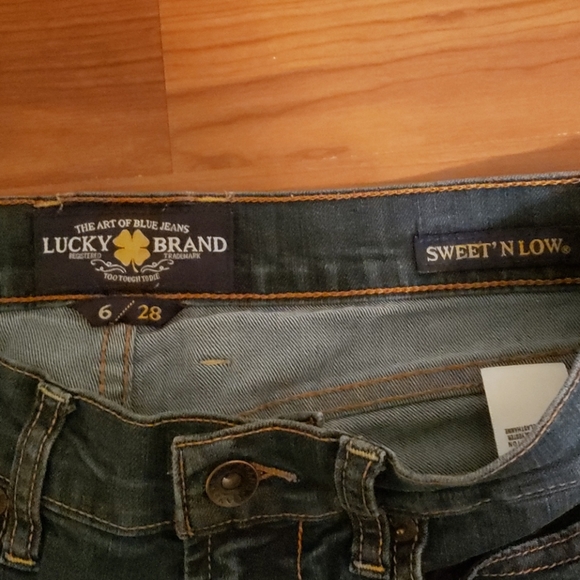 Women's Lucky Brand Jeans size 6/28 - Picture 7 of 8